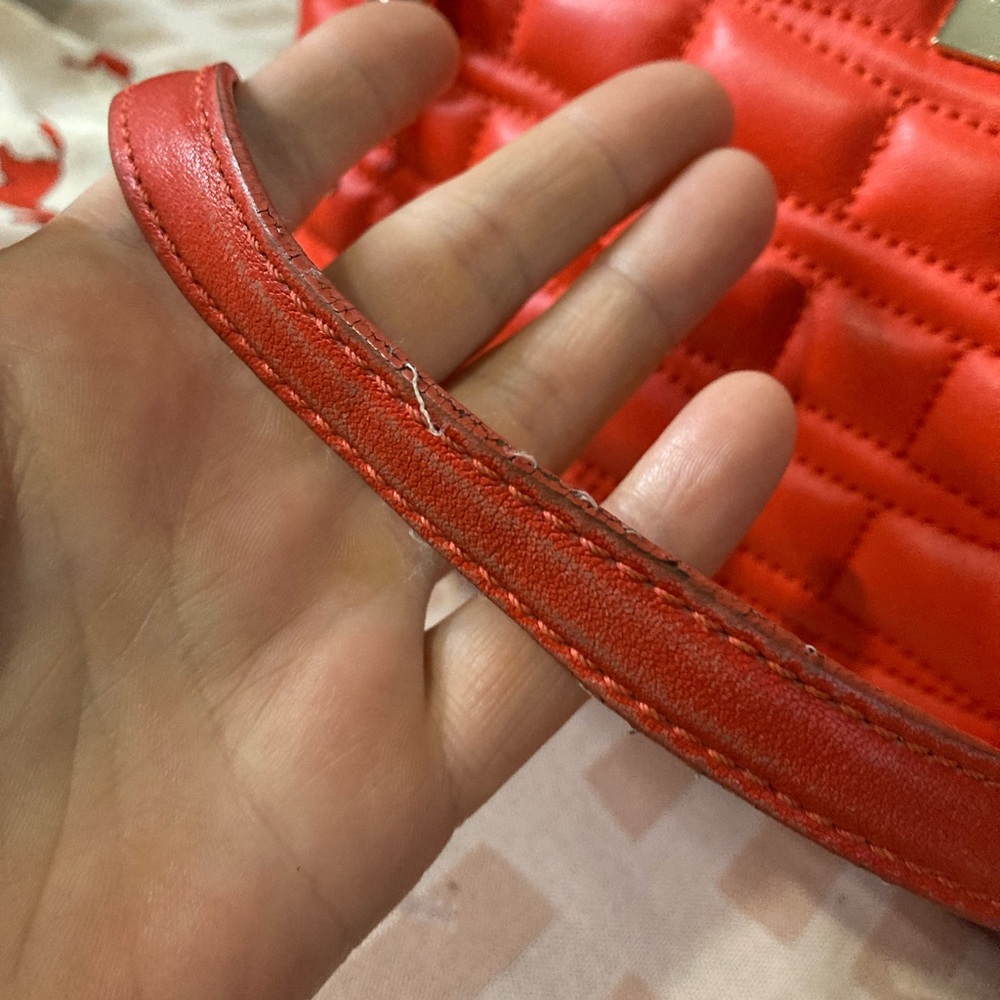 Kate Spade Ruby Red Orange chain Detail Bubble Quilted Leather hand Bag - Picture 9 of 17